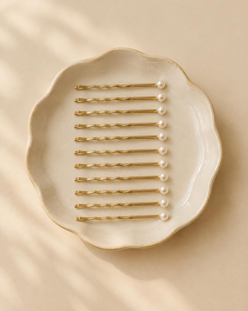 Gold Bobby Pin Set